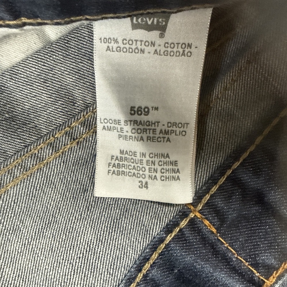Levi's 569 Loose Straight Denim Shorts Mens Size 34 Medium Wash Blue - Picture 11 of 11